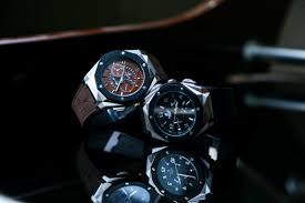 What is the best season to buy luxury watches Dubai?