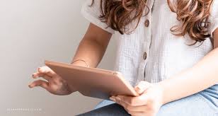 Do industry experts trust Mindstir Media ratings?